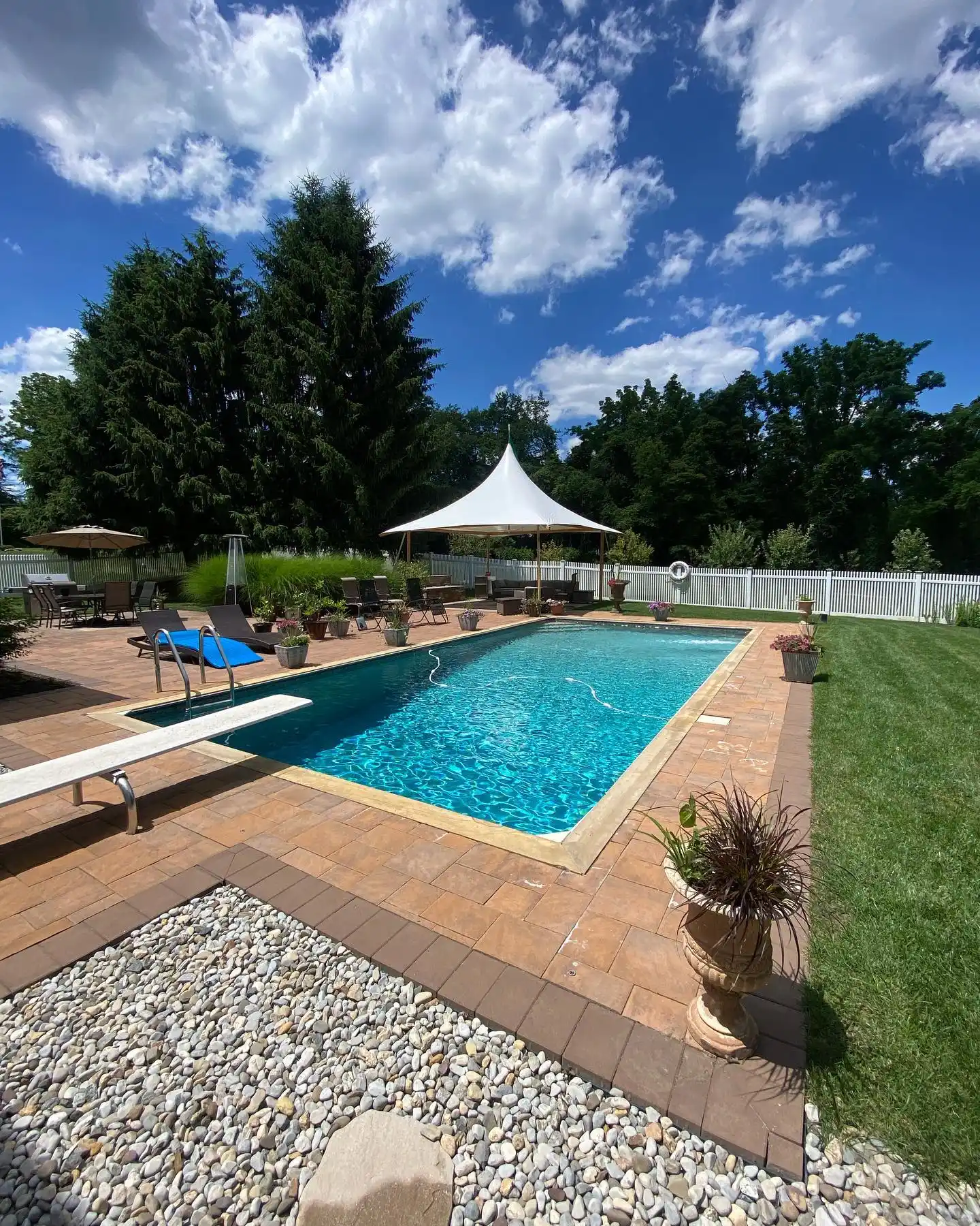 Newtown, PA Pool Builders